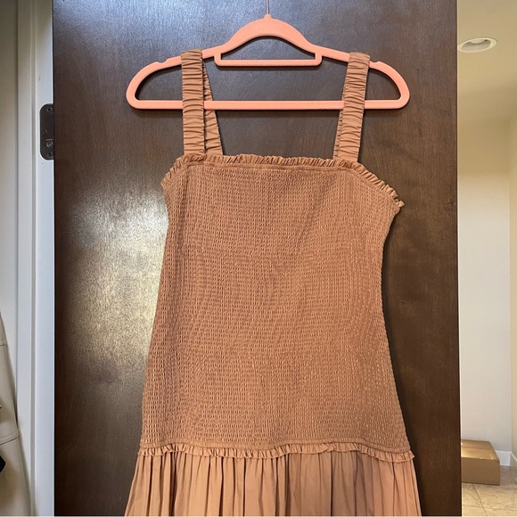 NWT Cinq à Sept Rina Smocked Tiered Midi Dress in Sahara - Picture 10 of 13